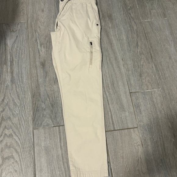 LIKE NEW! Women's Vuori Ripstop Tan Pants - SMALL - Picture 8 of 11